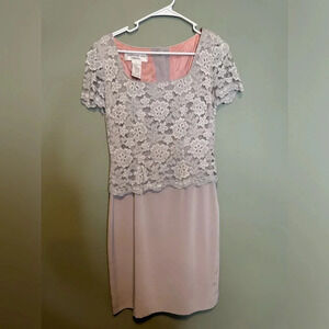 Jones New York Women’s Silver Dress Lace Top that Buttons‎ up Size 6
